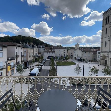 Carnot Place Bourgoin-Jallieu Extérieur photo